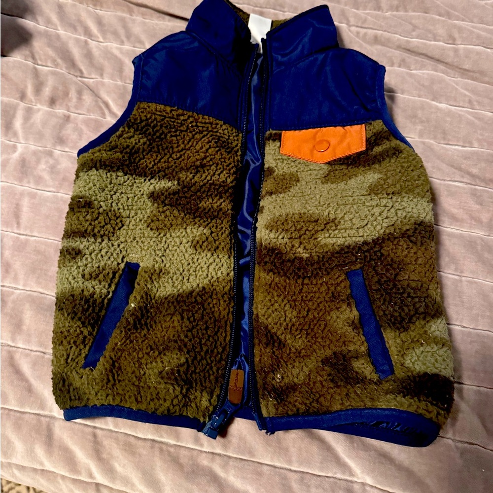 Carter's Camo Fleece Vest 24 Months